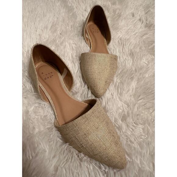 A New Day Size 6 Tan Julie Pointed Toe Slip On Ballet Flats Office Workwear - Picture 2 of 6